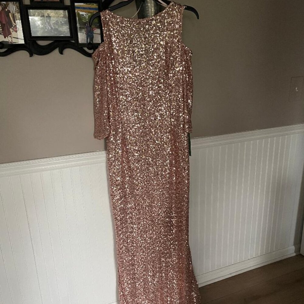 Rose Gold Sequin Formal Dress/Gown NWT Size 6